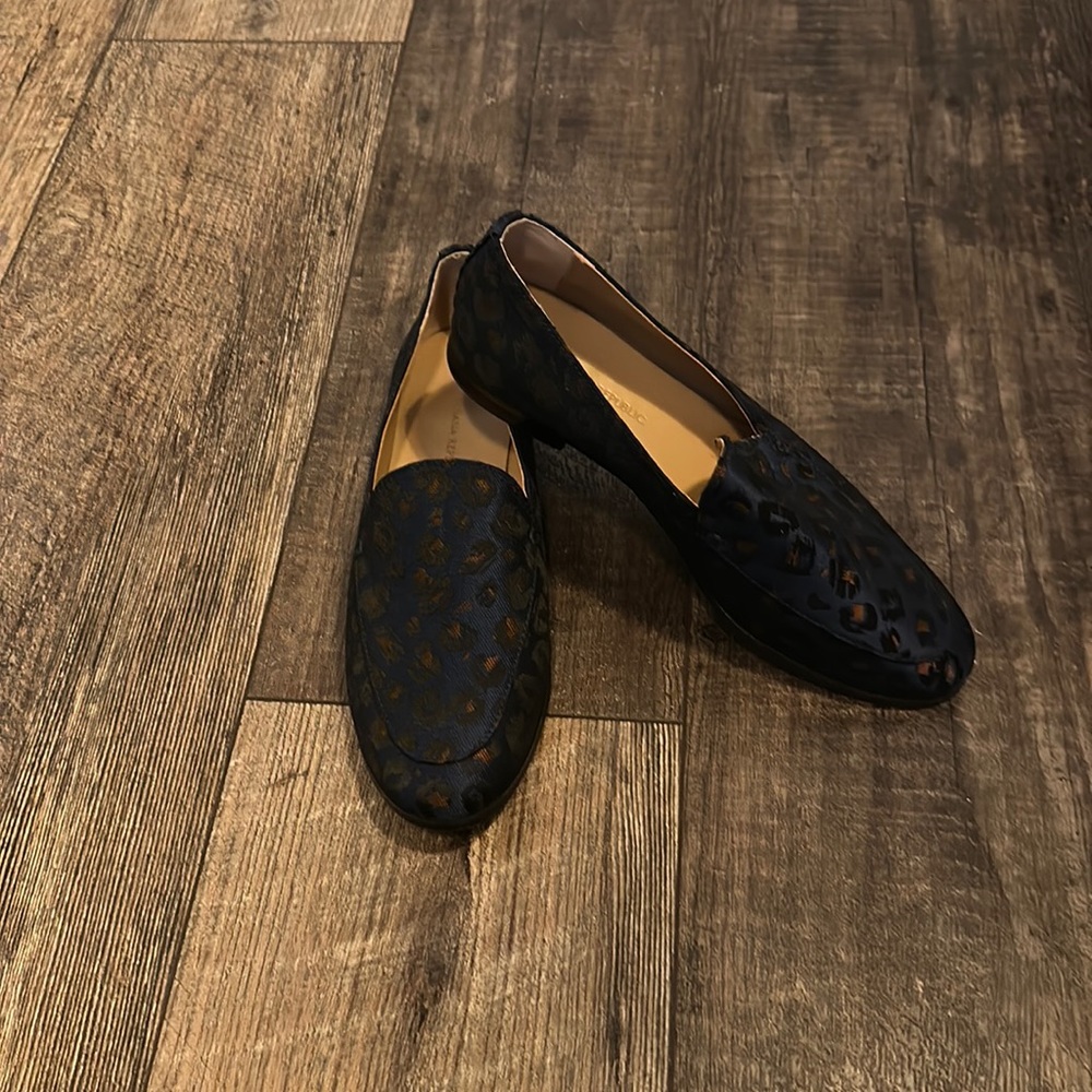 Banana Republic Women’s Loafer Size 6.5